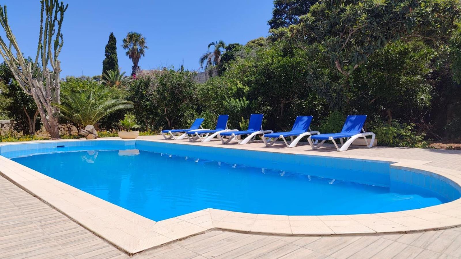 Stunning Villa With Pool, Table Tennis, Table Soccer And A Pool Table Naxxar Εξωτερικό φωτογραφία